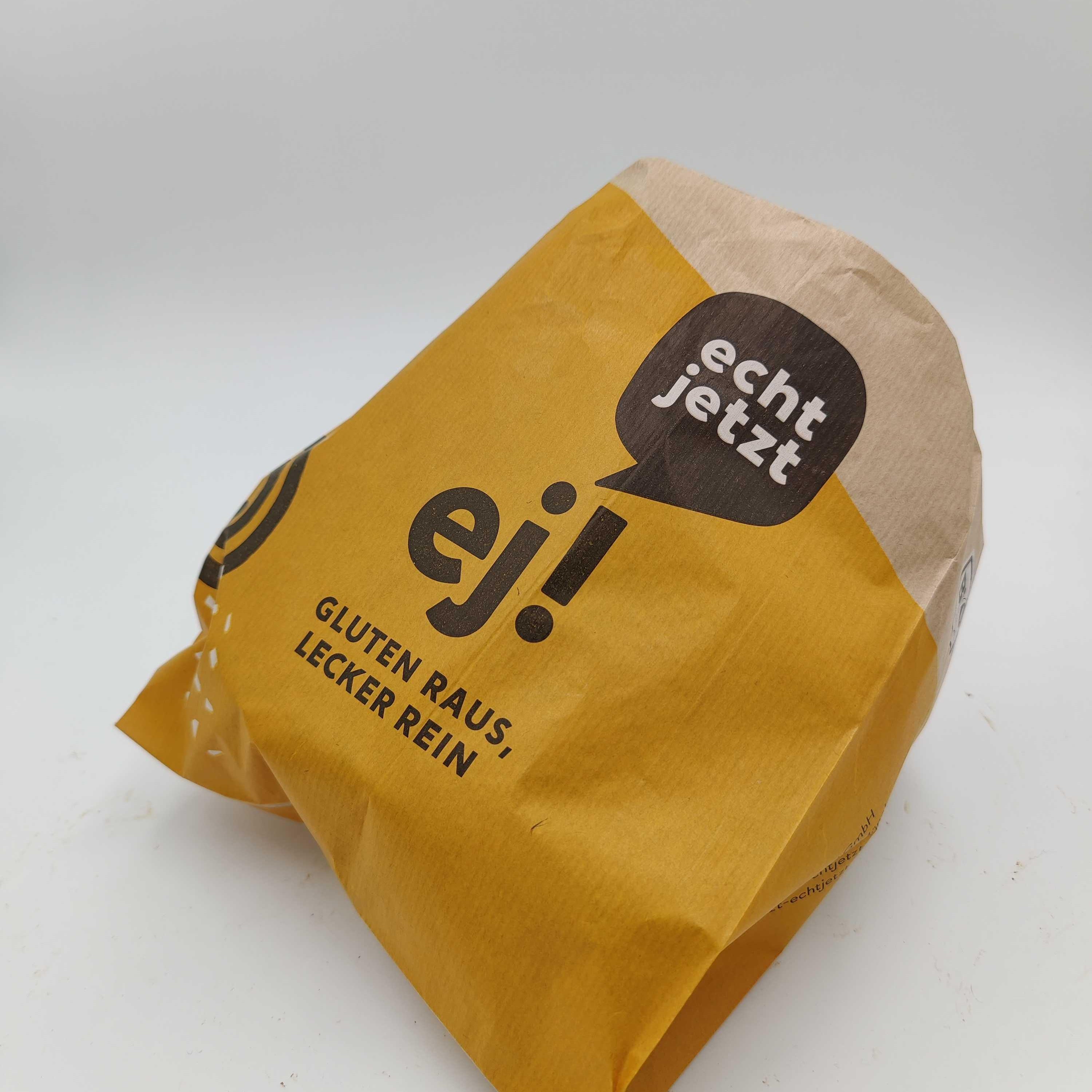 Eingepackt in Bäckertüte (ohne Sichtfenster) - echt jetzt 